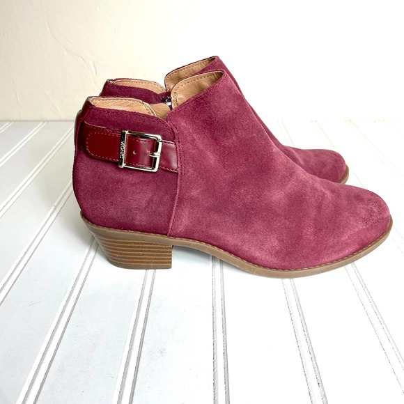 Vionic Millie Burgundy Booties Size 6 W - Picture 3 of 9